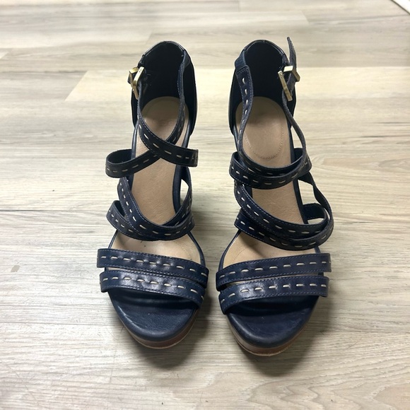 UGG Sandals Platform Strappy Navy Blue Leather Women Sz 8.5 High Heel Open Toe - Picture 4 of 15